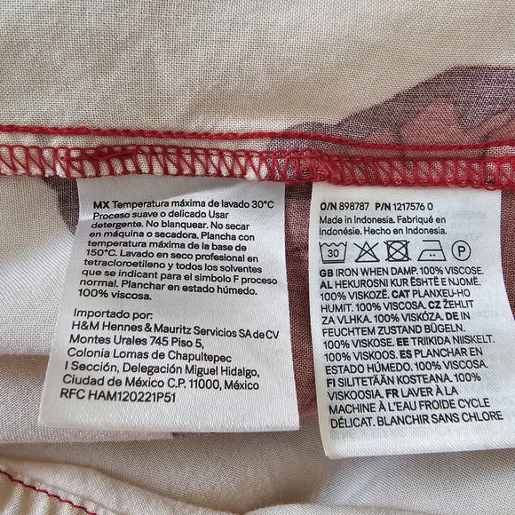 H&M Red and White Floral Dress - Picture 6 of 7